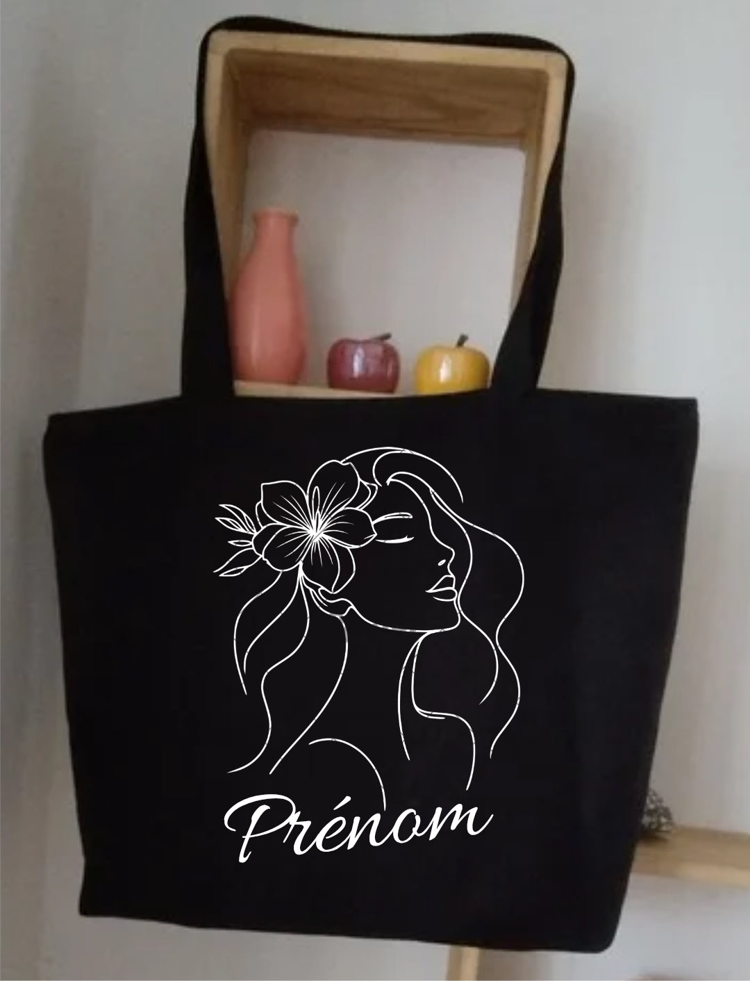Tote bag